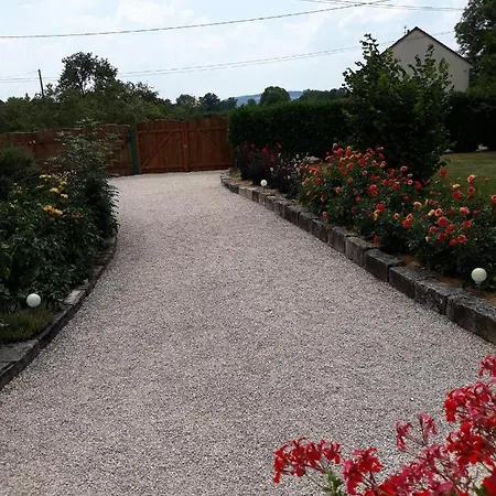 La Roulotte De Bourgogne Villa Brianny Exterior photo