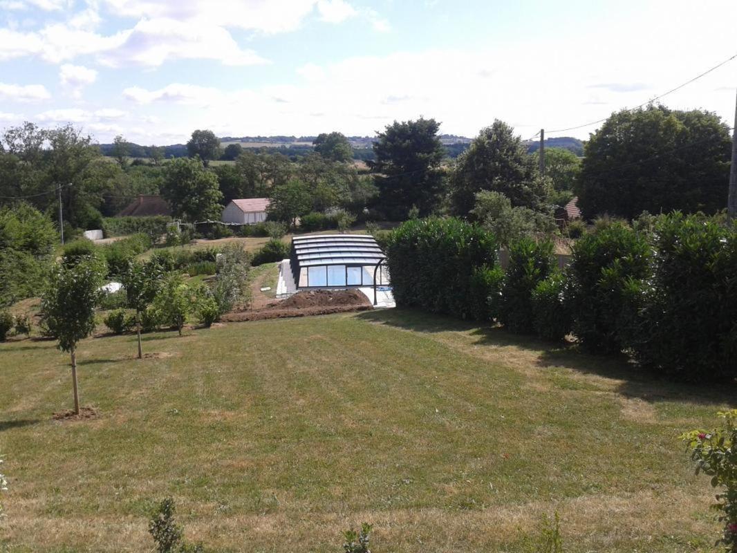 Holiday home La Roulotte De Bourgogne